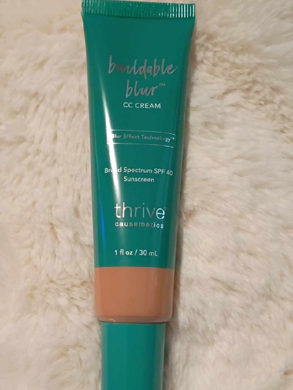 Thrive Causmetics Buildable Blur CC Cream